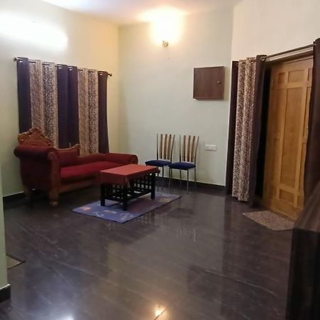 Sumira Residency Appartement Kodaikanal Buitenkant foto
