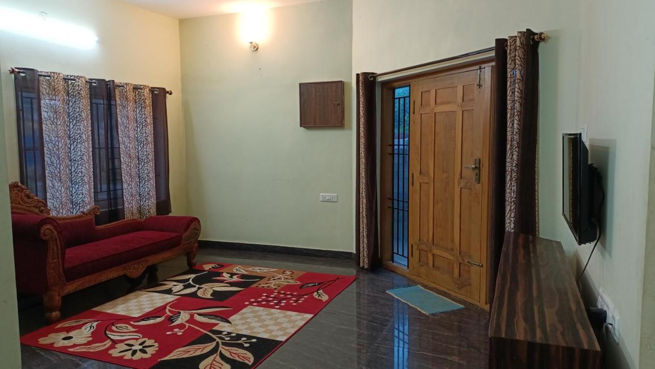 Sumira Residency Appartement Kodaikanal Buitenkant foto