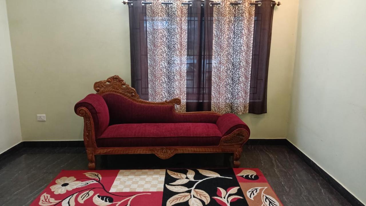 Sumira Residency Appartement Kodaikanal Buitenkant foto