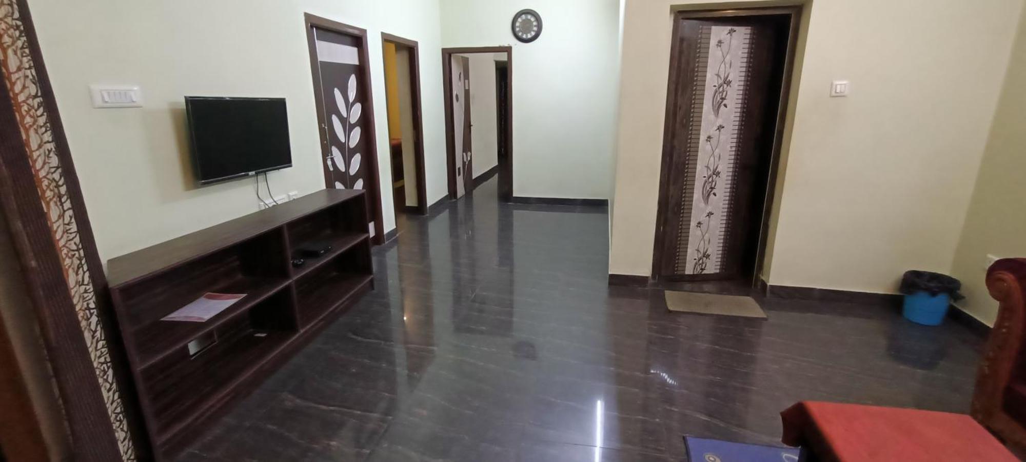 Sumira Residency Appartement Kodaikanal Buitenkant foto