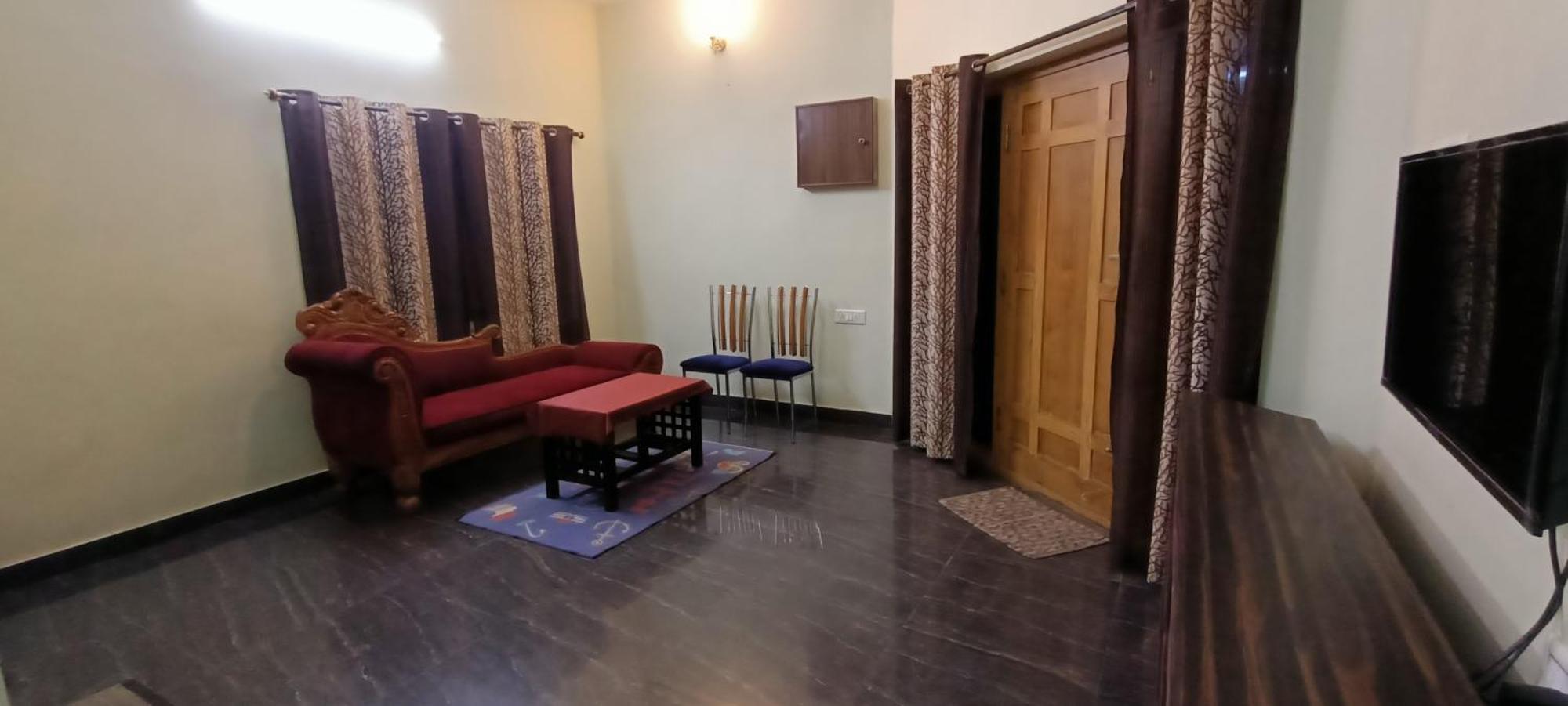 Sumira Residency Appartement Kodaikanal Buitenkant foto